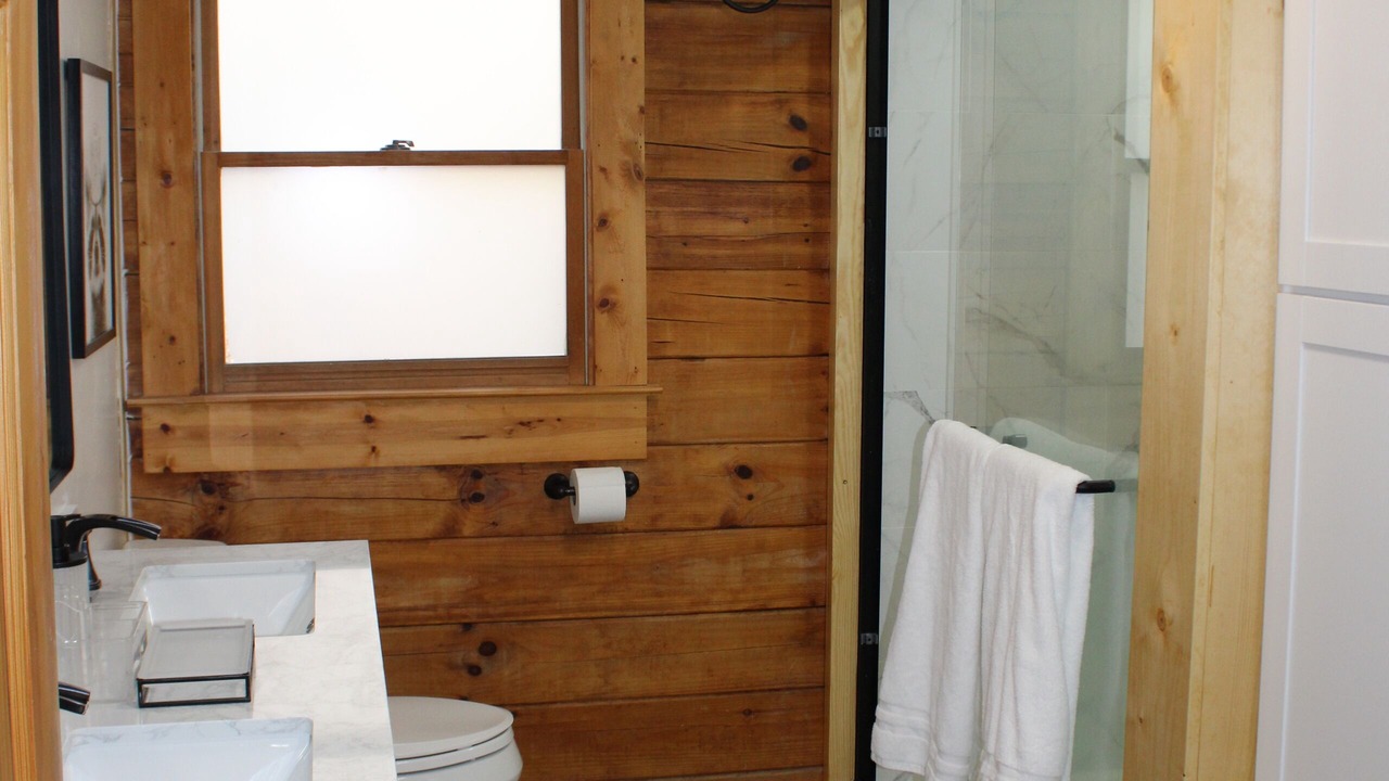 Photo of Bathroom in Waynesville