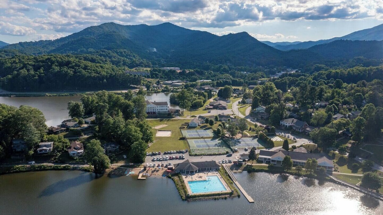 Photo of Outdoor in Waynesville