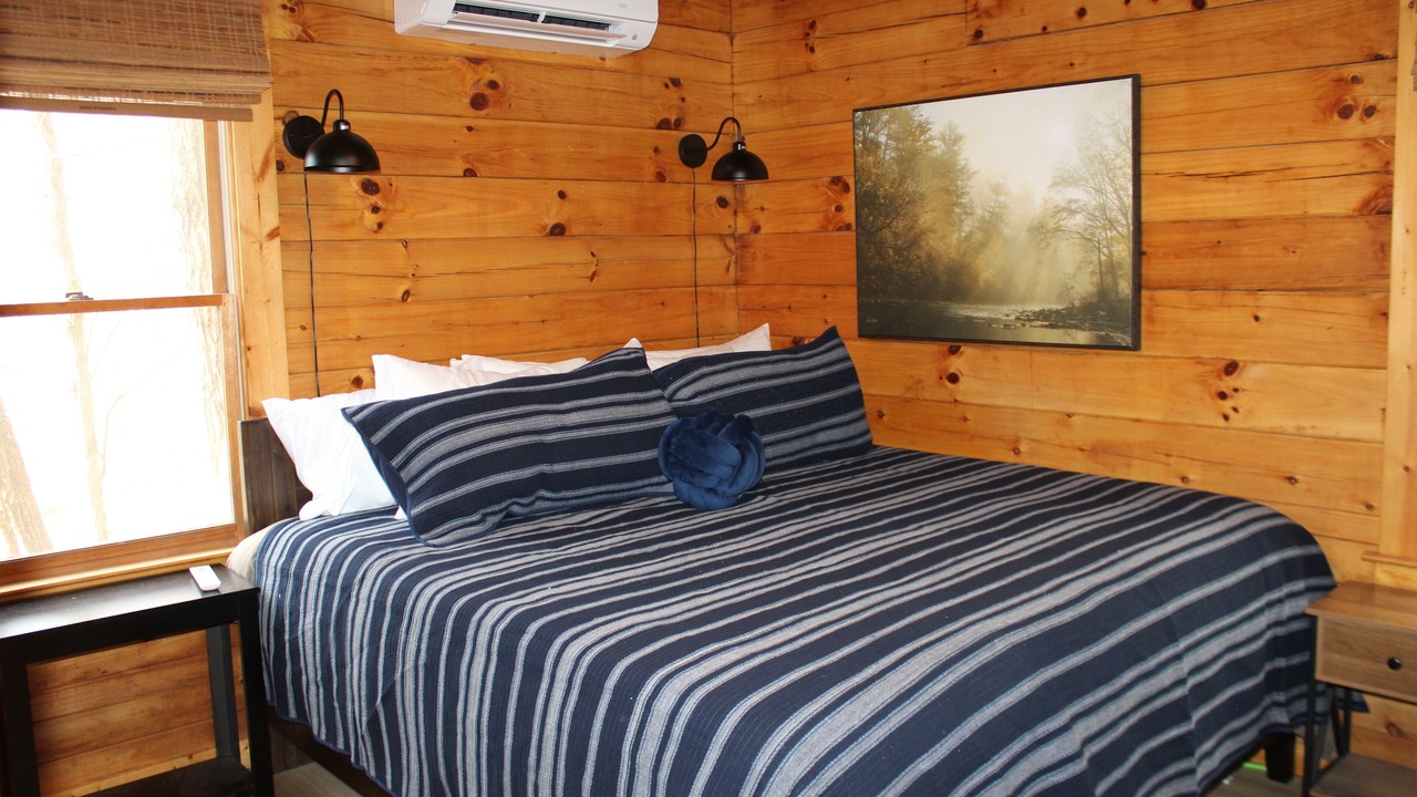 Photo of Bedroom in Waynesville
