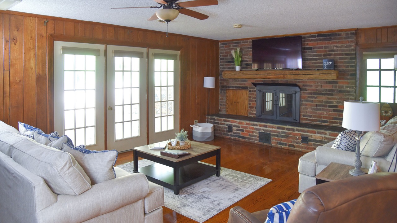 Photo of Livingroom in Stuart