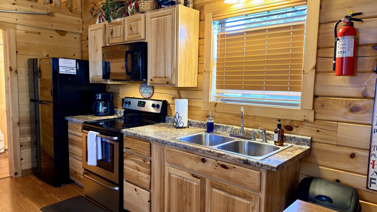 Photo of Kitchen in Byrdstown