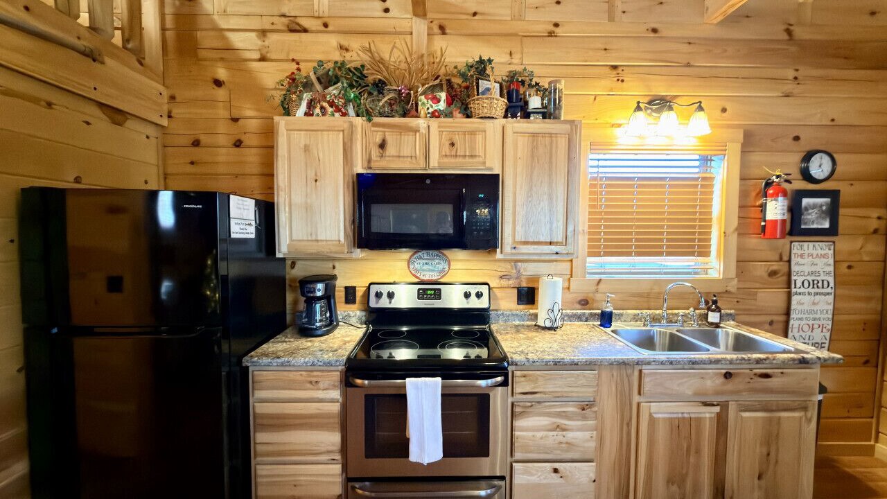 Photo of Kitchen in Byrdstown