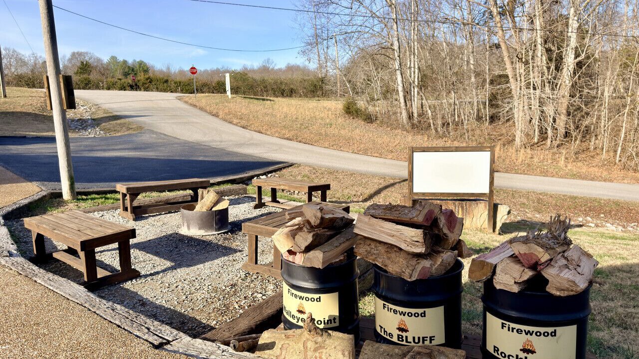 Photo of Outdoor in Byrdstown