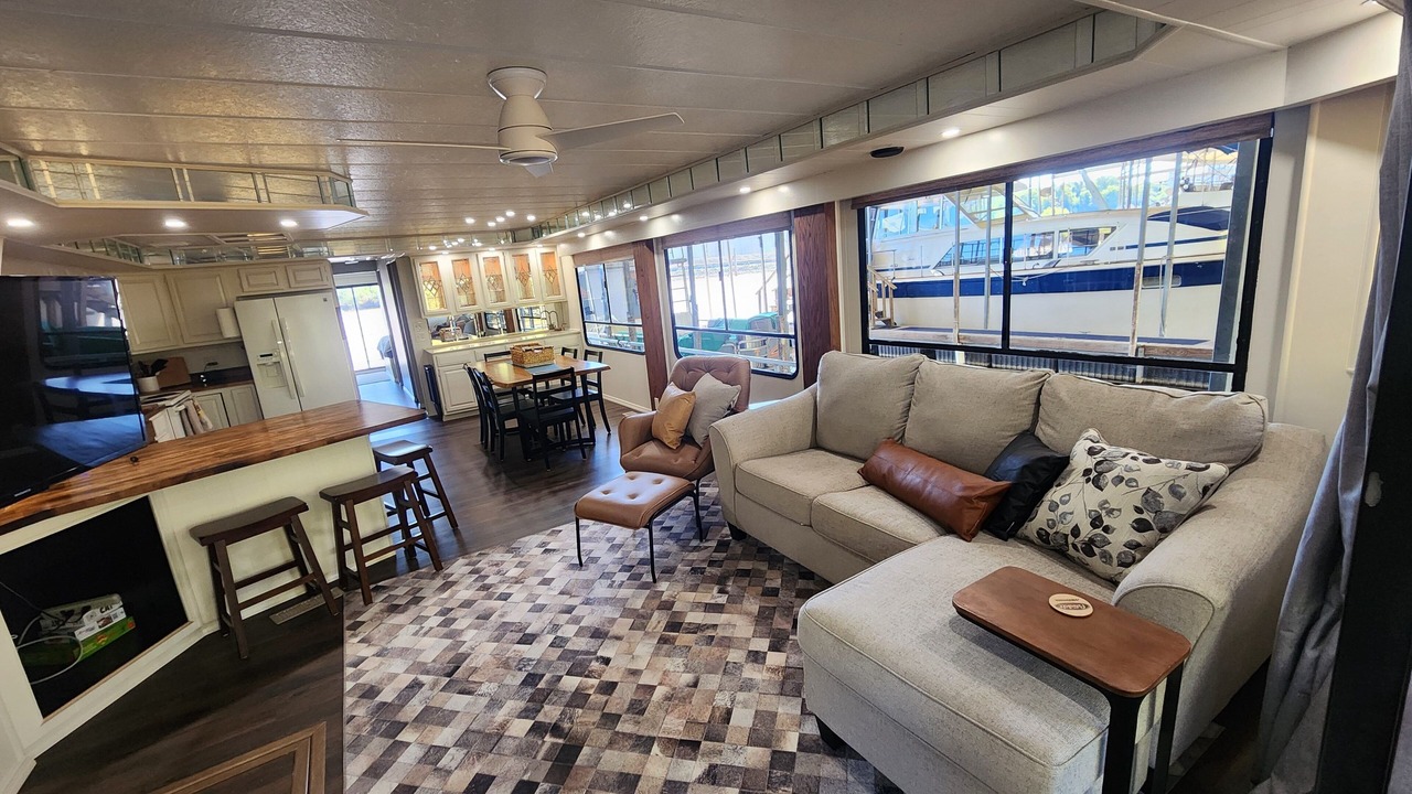 Photo of Livingroom in Downtown Knoxville