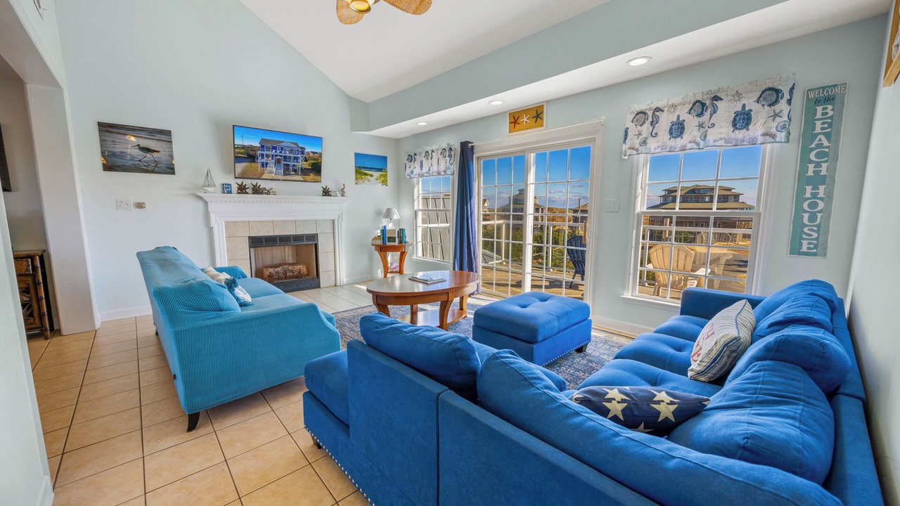 Photo of Bedroom in Waves