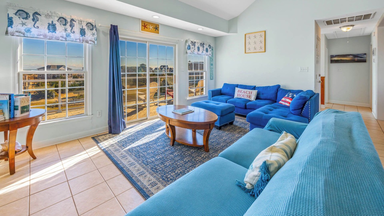 Photo of Bedroom in Waves
