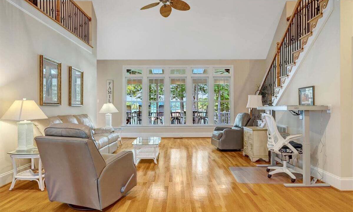 Photo of Livingroom in Macon