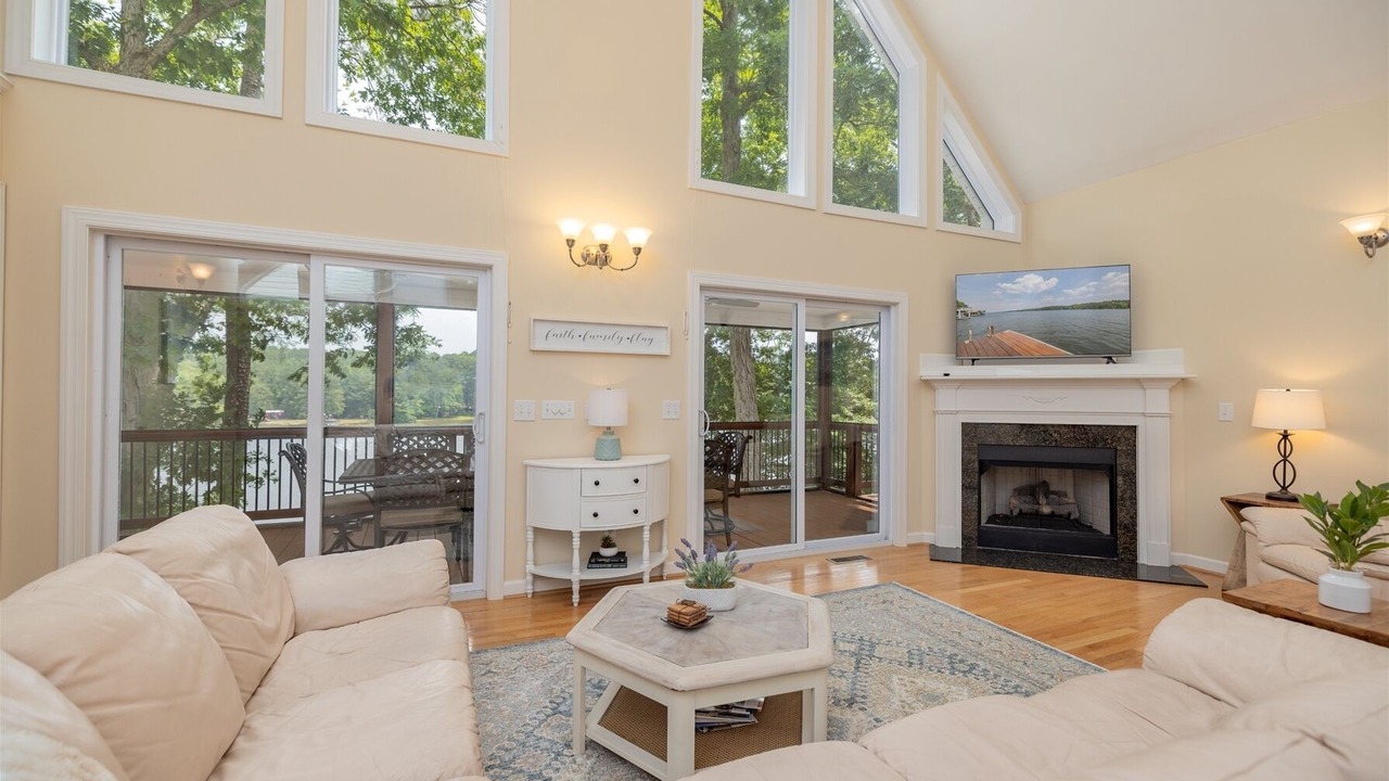 Photo of Livingroom in Littleton