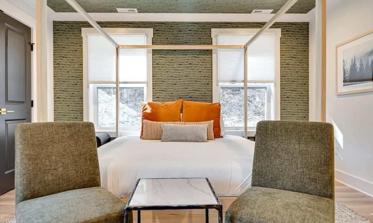 Photo of Bedroom in Red Bank