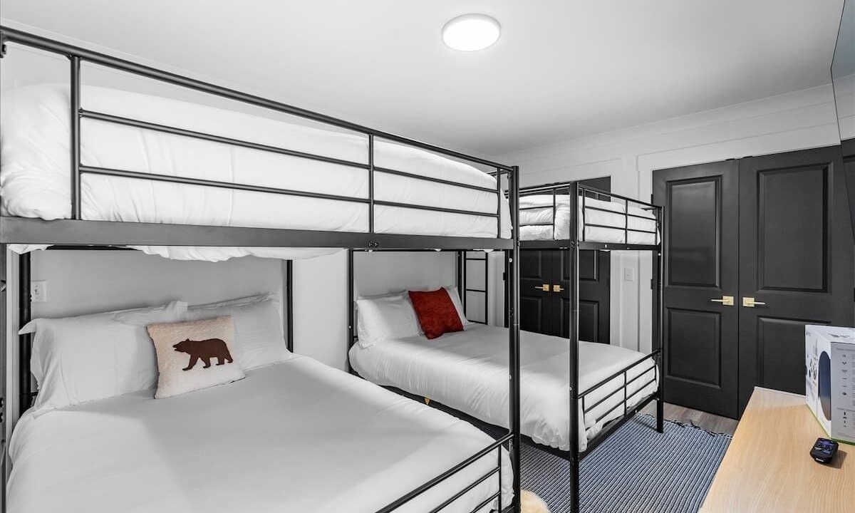 Photo of Bedroom in Red Bank