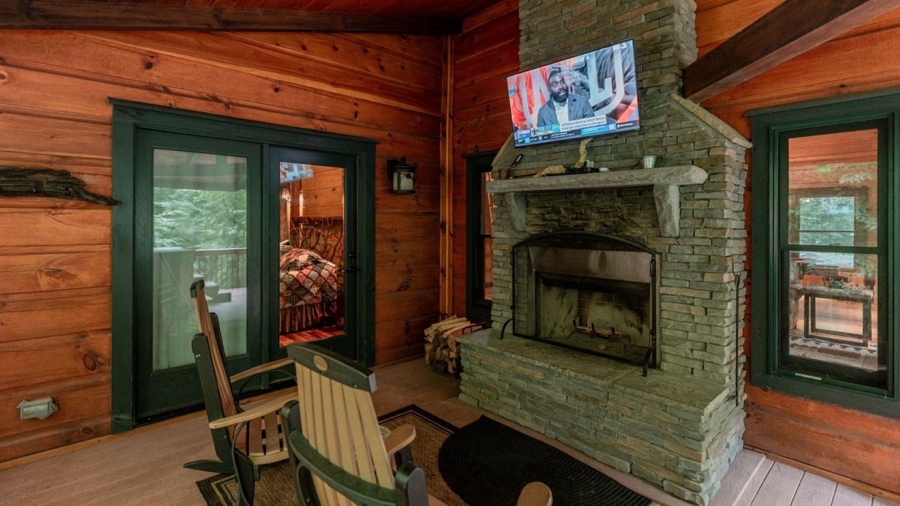 Photo of Livingroom in Topton
