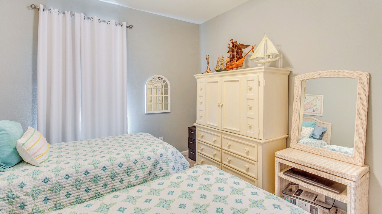 Photo of Bedroom in Sunset Beach