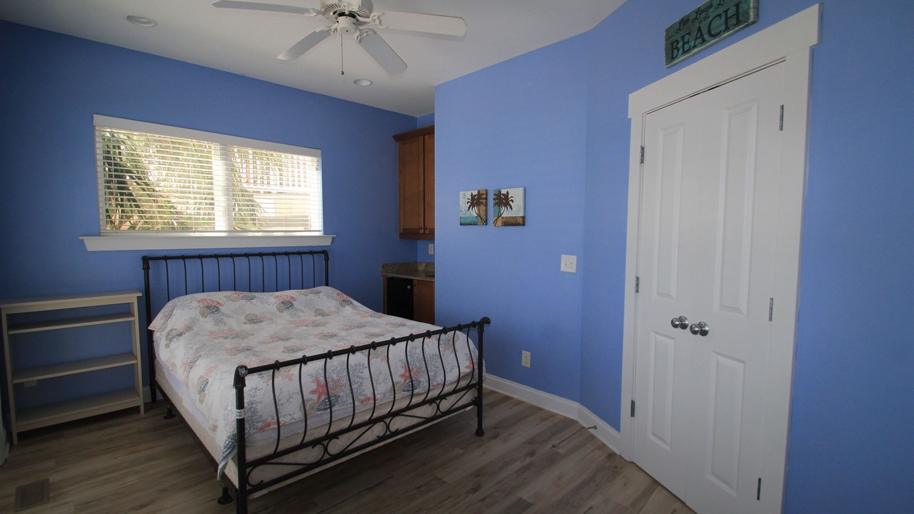 Photo of Bedroom in North Carolina Coast