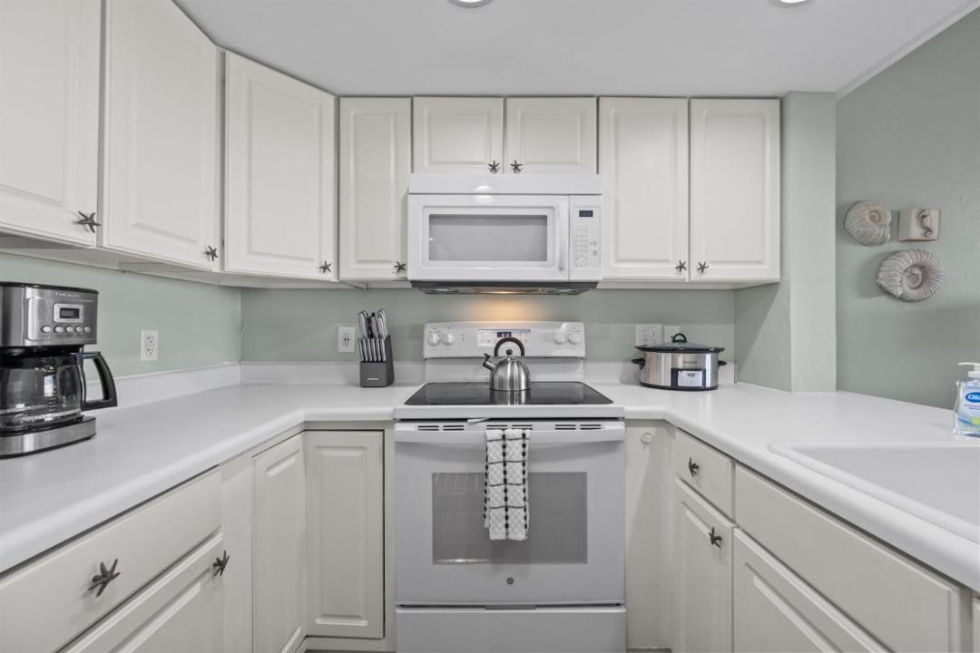 Photo of Kitchen in Surf City