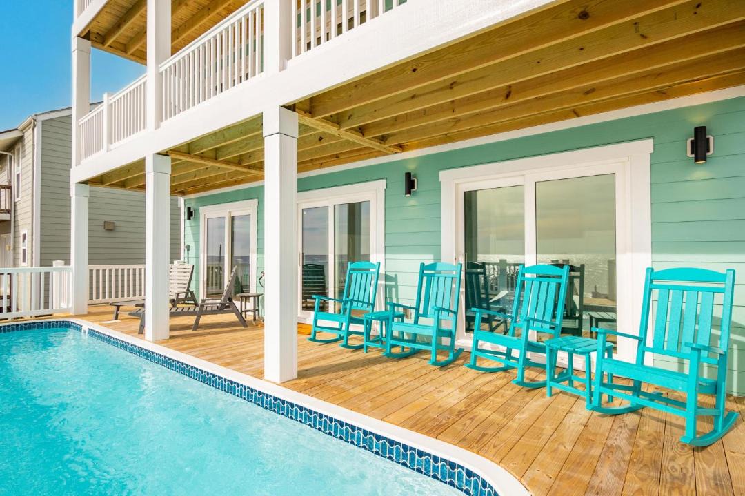 Photo of Others in Oak Island