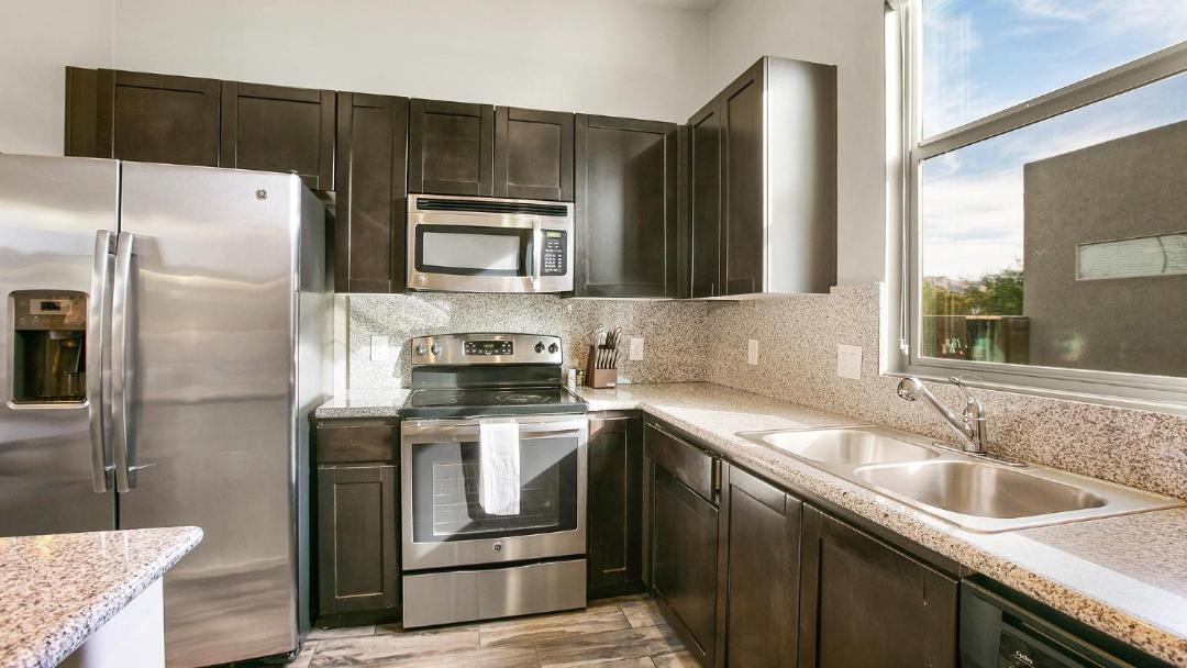 Photo of Kitchen in Longs