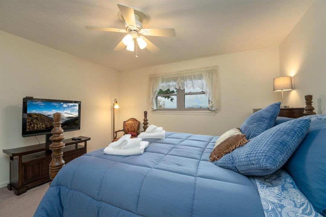 Photo of Bedroom in Penrose