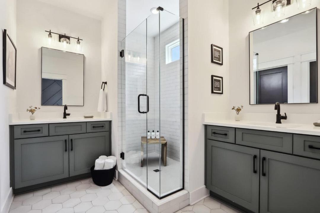 Photo of Bathroom in East Nashville