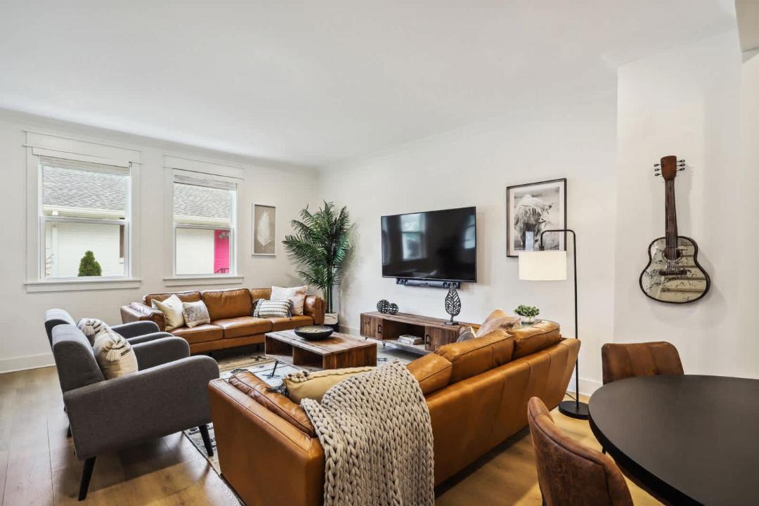 Photo of Livingroom in East Nashville