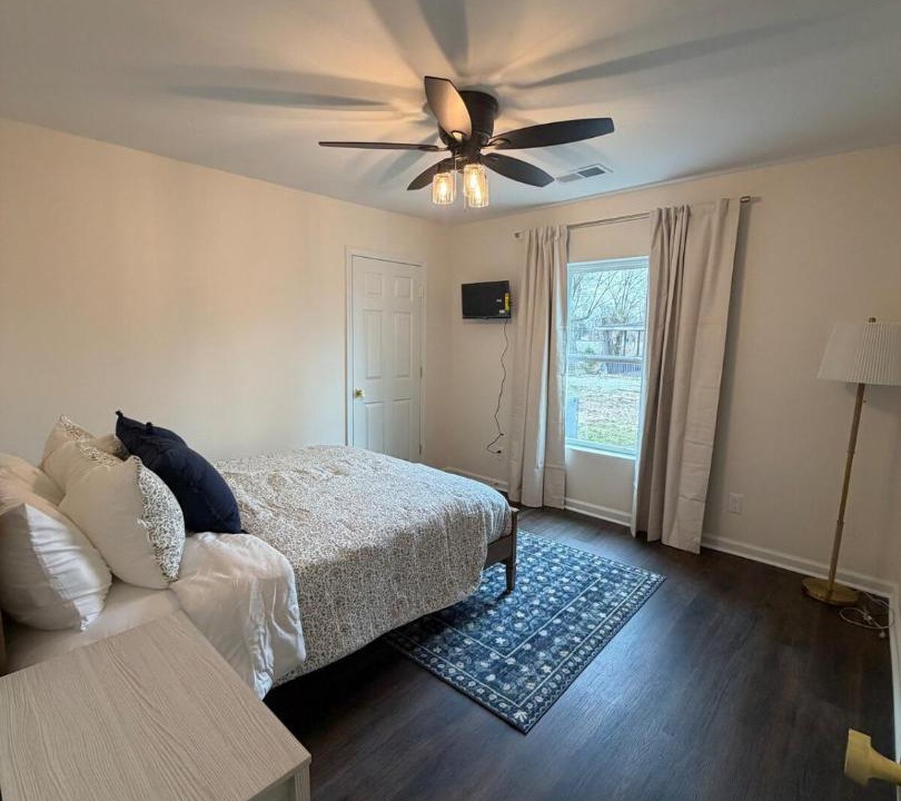 Photo of Bedroom in Coxs Creek
