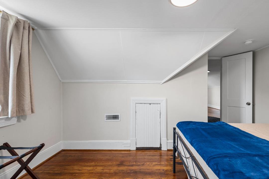 Photo of Bedroom in Montrose