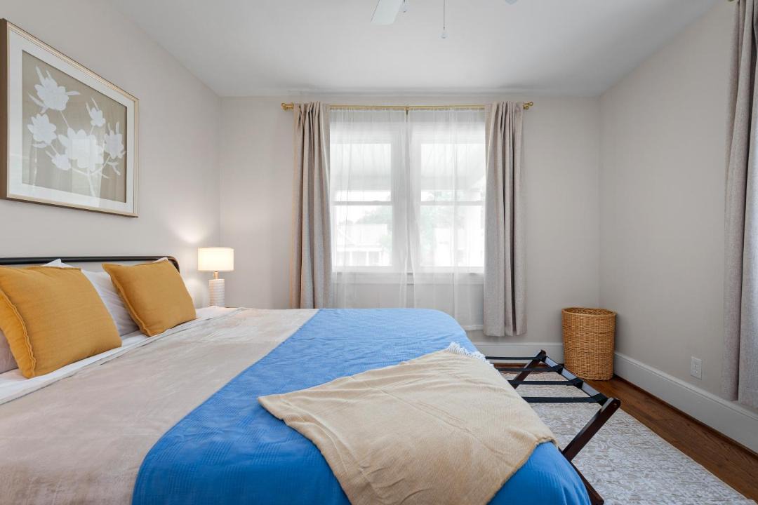 Photo of Bedroom in Montrose