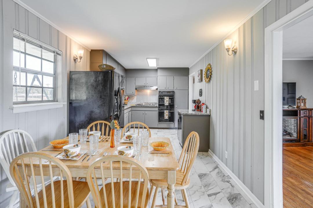 Photo of Kitchen in Rossville