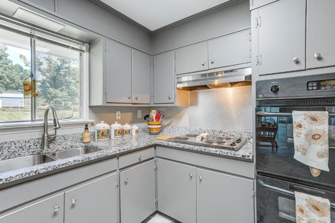 Photo of Kitchen in Rossville