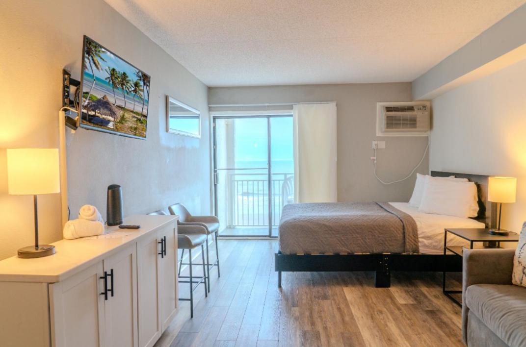 Photo of Bedroom in Myrtle Beach