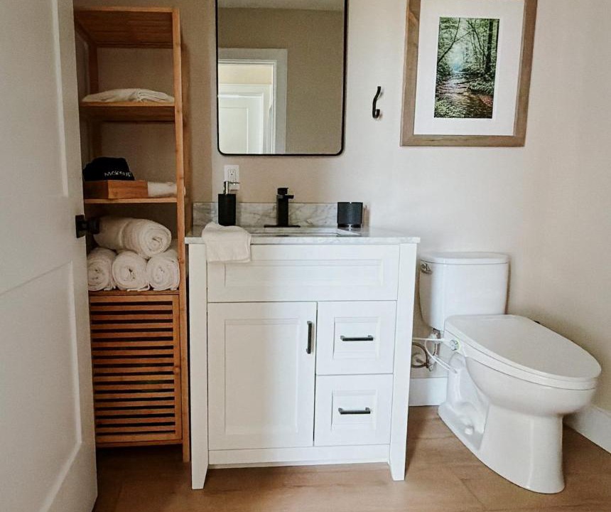 Photo of Bathroom in Court House