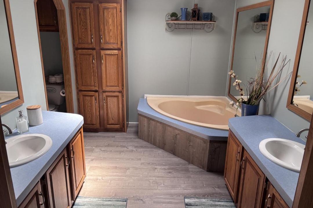 Photo of Bathroom in Mariah Hill
