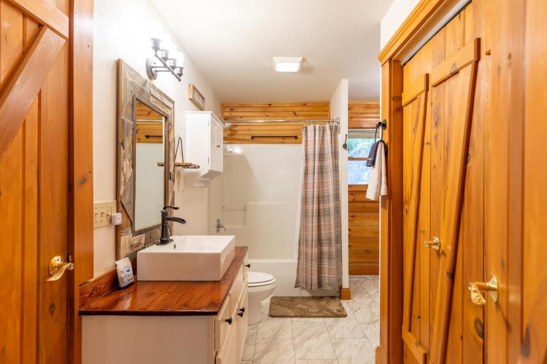 Photo of Bathroom in Boone