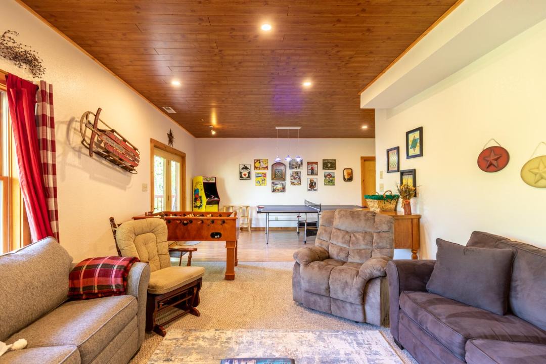 Photo of Livingroom in Boone