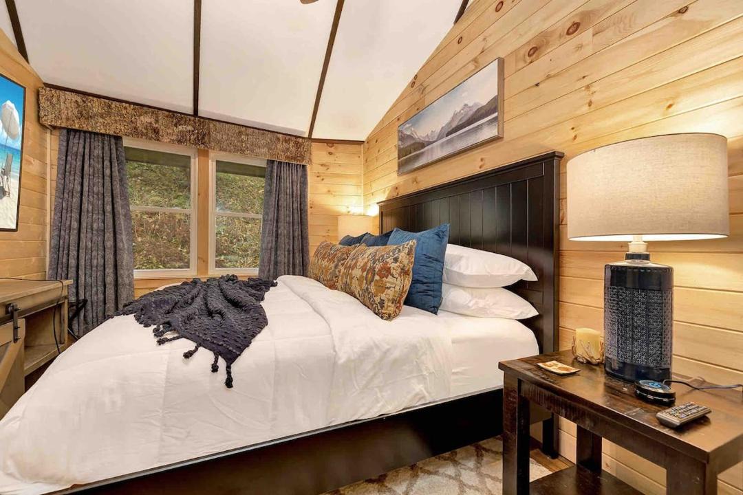Photo of Bedroom in Sugar Mountain