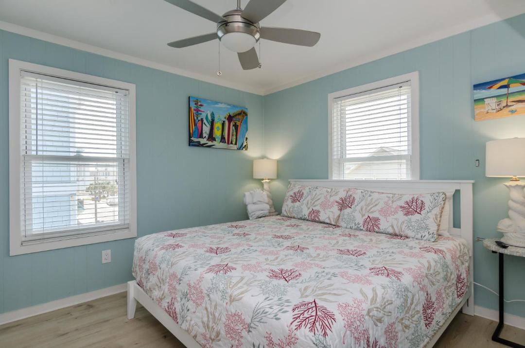 Photo of Bedroom in North Carolina Coast