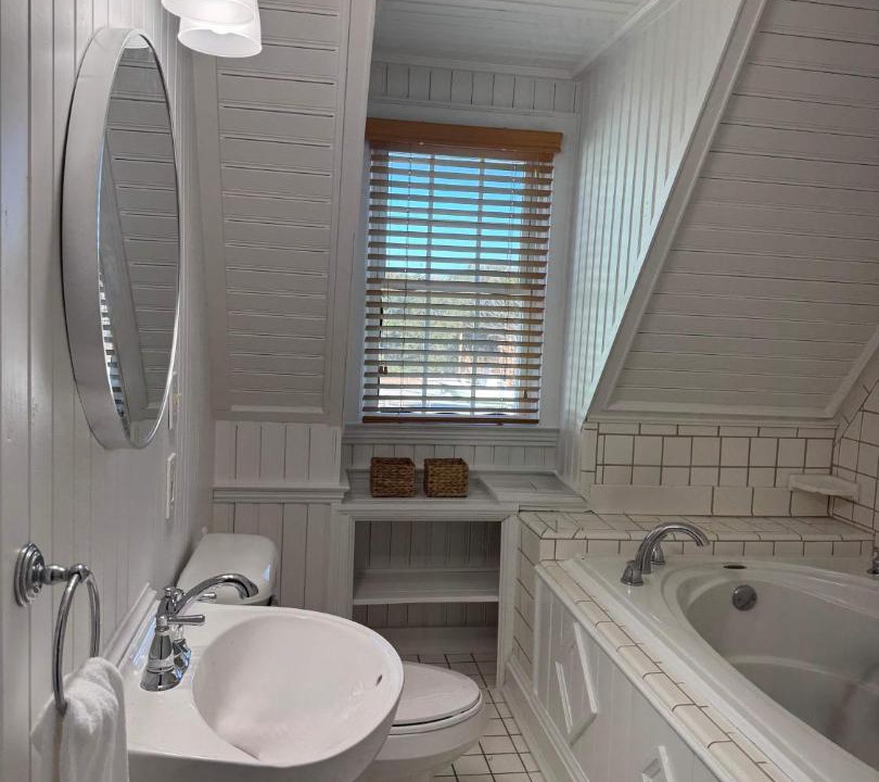 Photo of Bathroom in Ocracoke