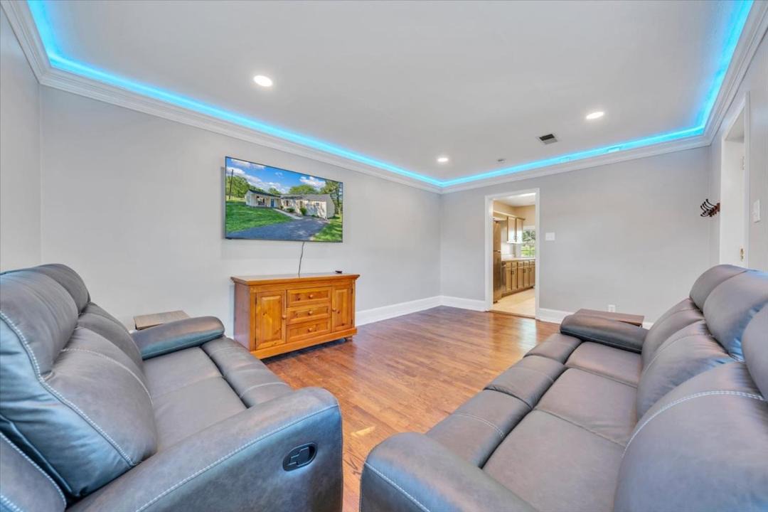 Photo of Livingroom in Daleville