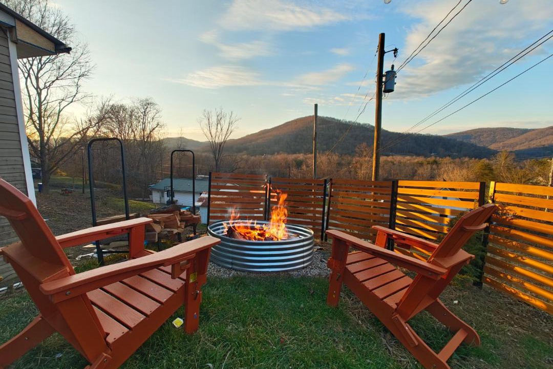 Photo of Others in Jellico