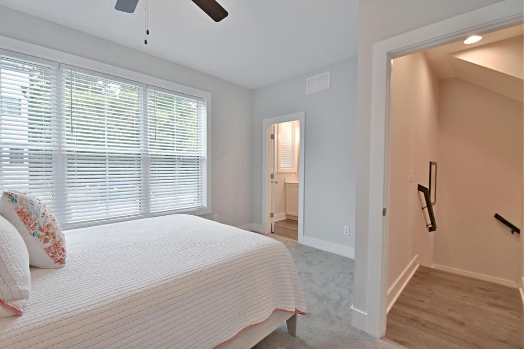 Photo of Bedroom in Knoxville