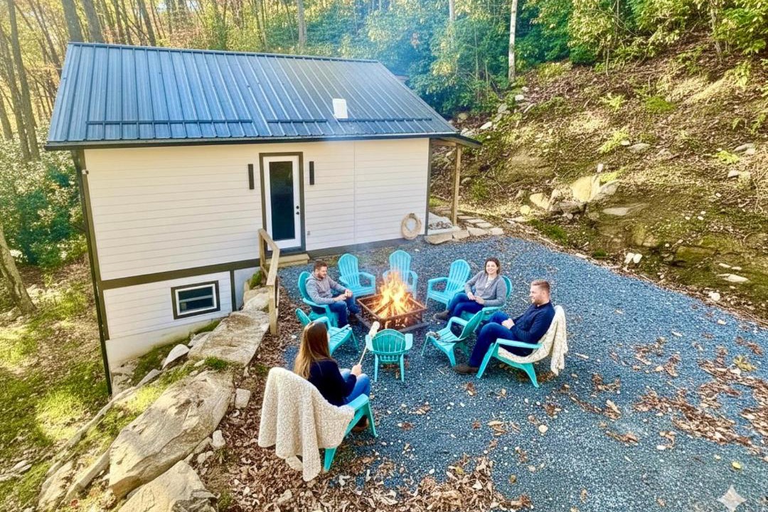 Photo of Others in Mills River