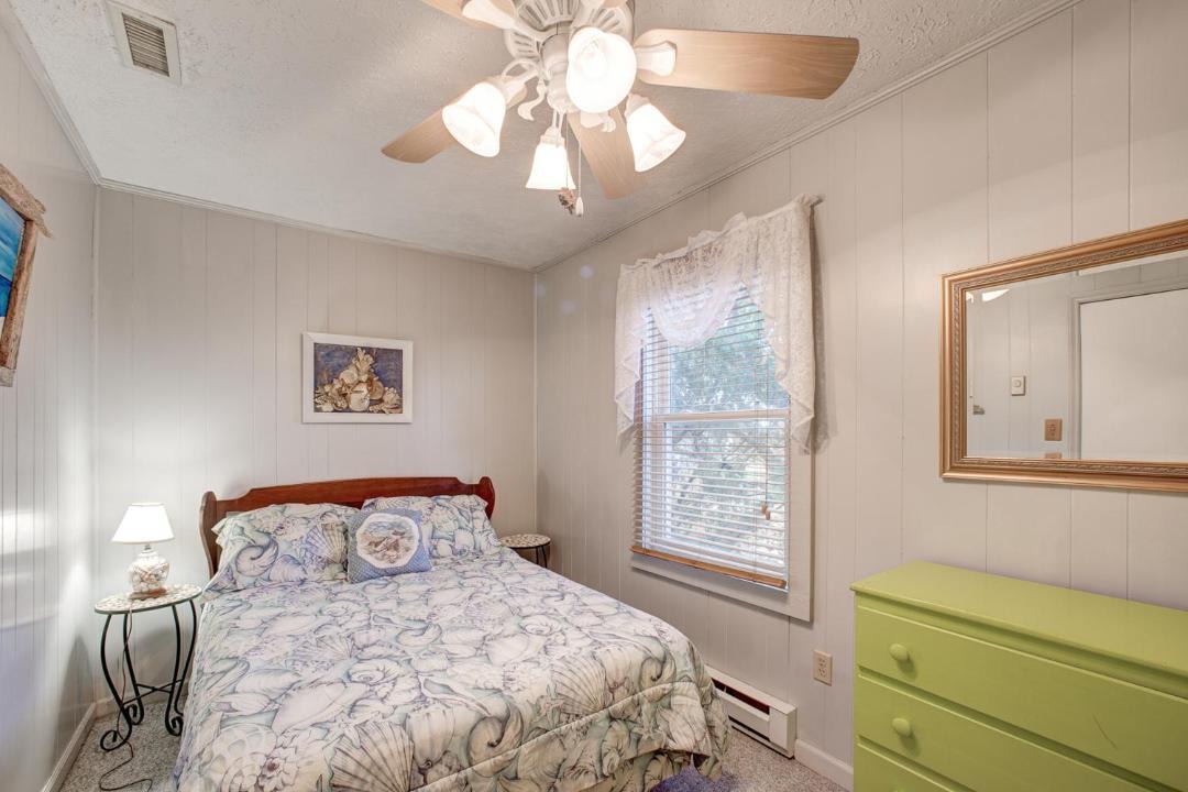 Photo of Bedroom in Avon