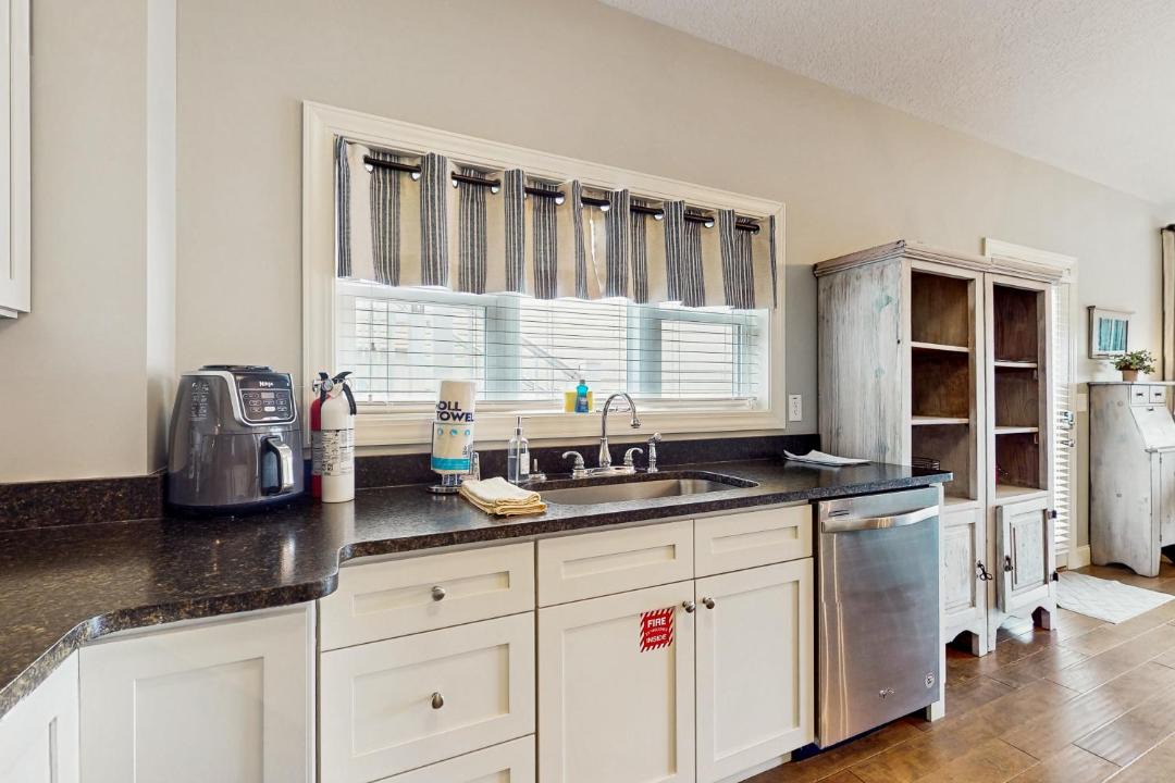Photo of Kitchen in La Follette