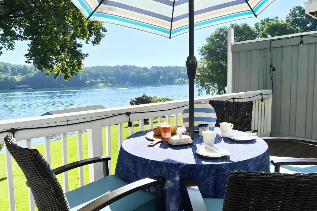 Photo of Patio Balcony in North Shore