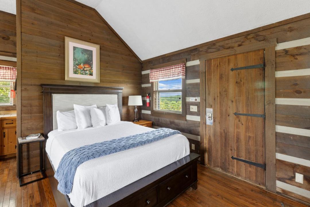 Photo of Bedroom in Fancy Gap