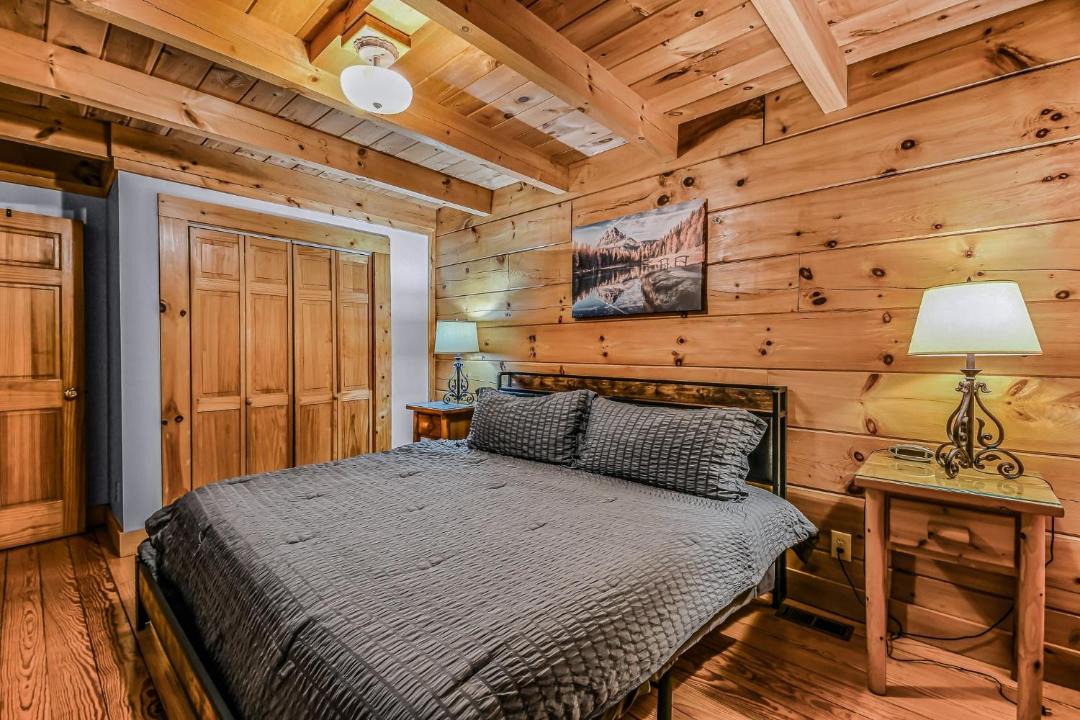 Photo of Others in Smoky Mountains