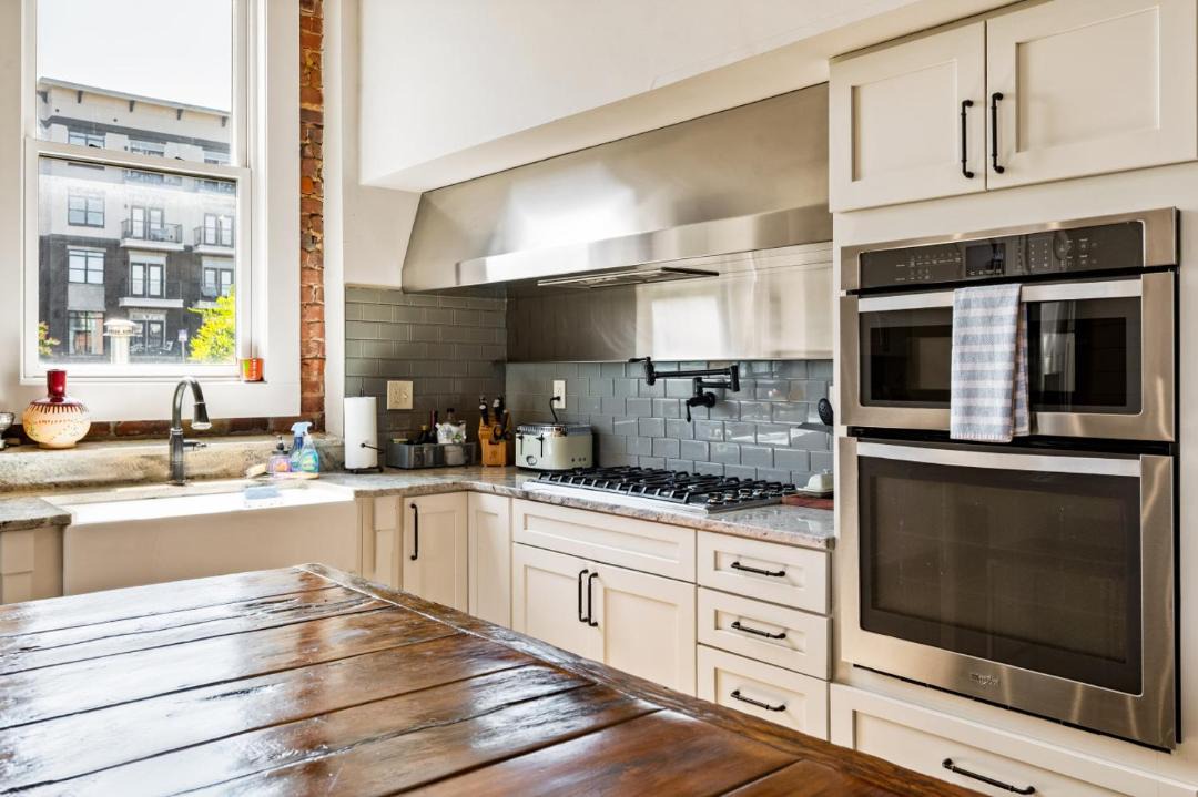 Photo of Kitchen in Downtown Knoxville