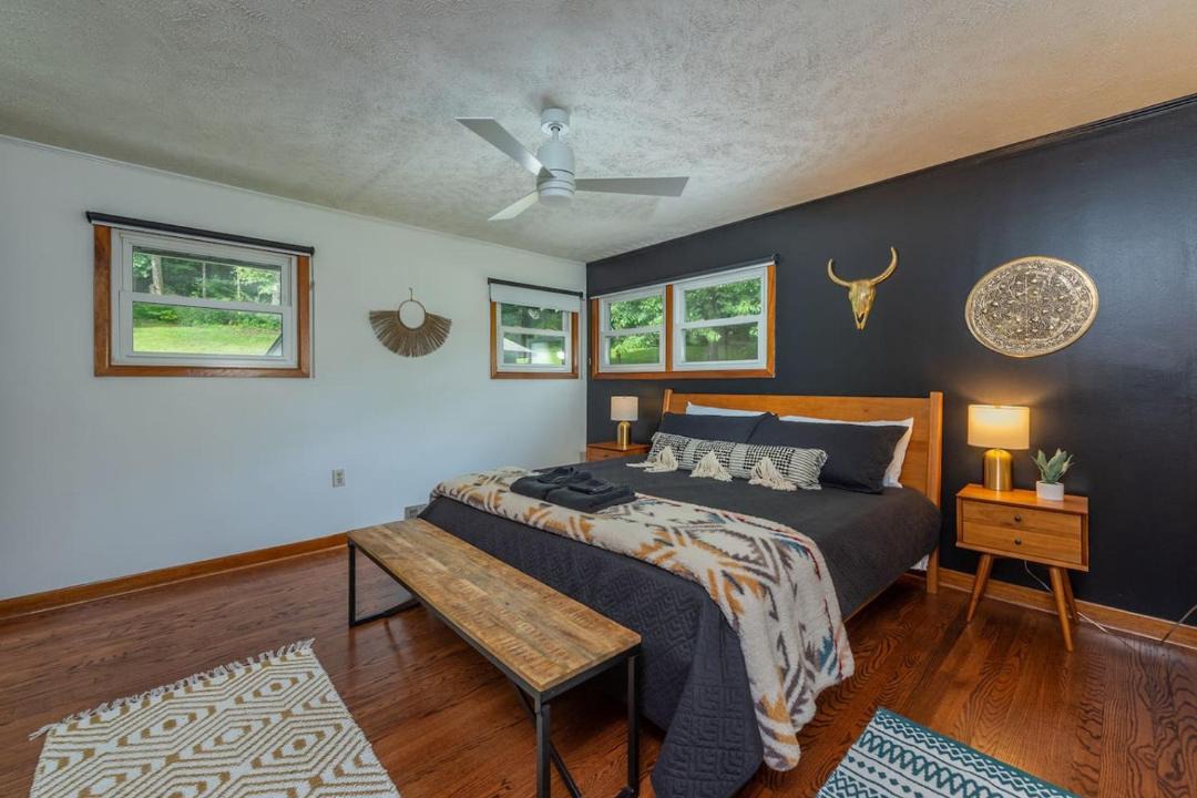 Photo of Bedroom in Waynesville