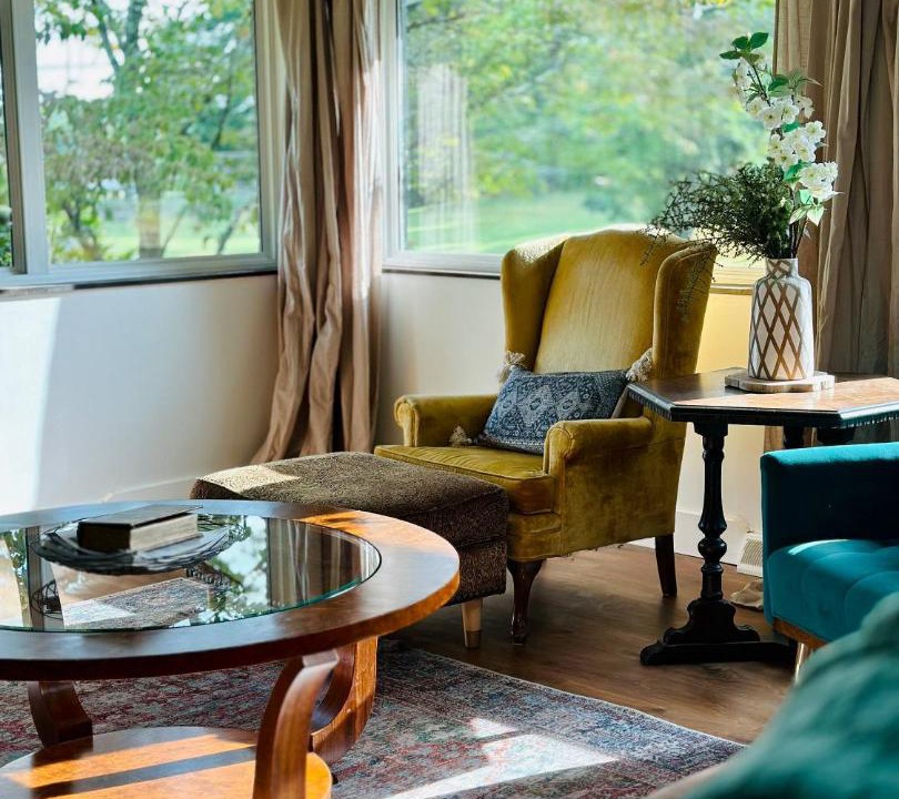 Photo of Livingroom in Travelers Rest