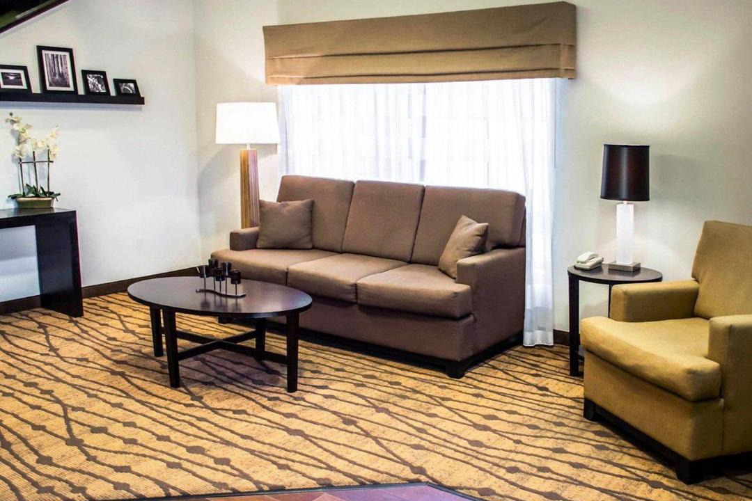 Photo of Livingroom in Stony Creek