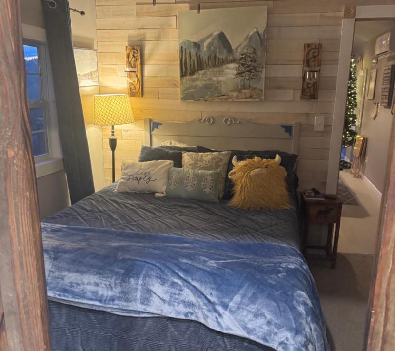 Photo of Bedroom in Madisonville